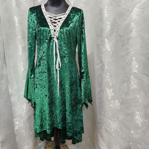 Green Velvet DRESSFO Hi Low Festival Cosplay Dress (US 12) - Picture 15 of 15
